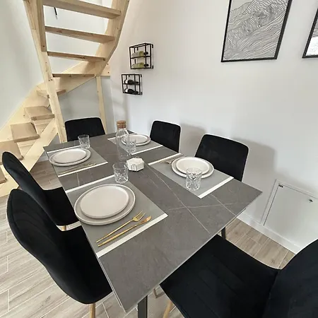 Ustronny Loft Apartmán *